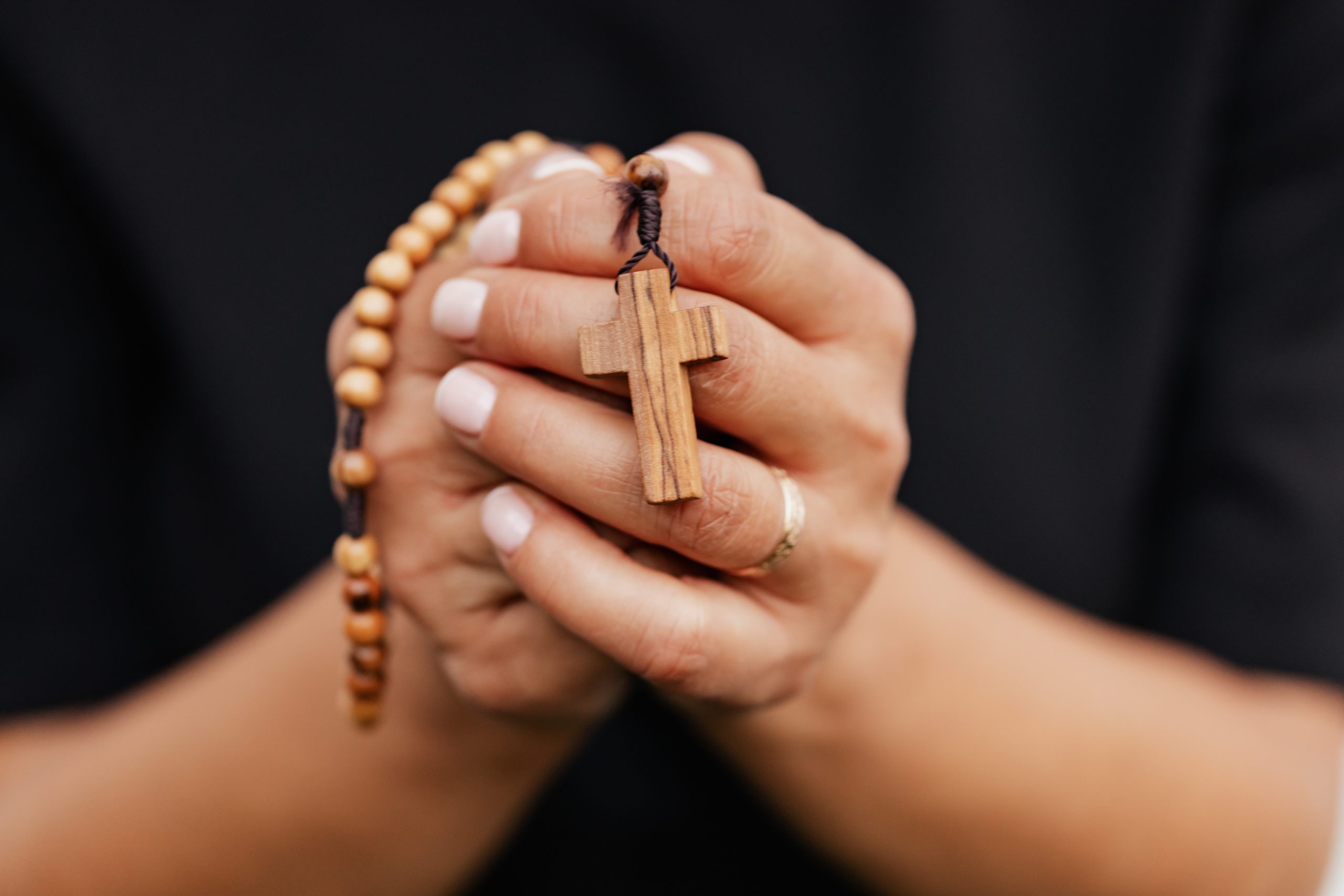 Cinque motivi per pregare il Rosario